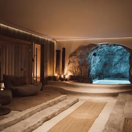 Asty Mykonos & - World Of One Group Hotell 5*