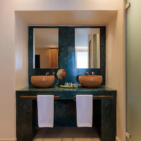 Asty Mykonos & - World Of One Group Otel