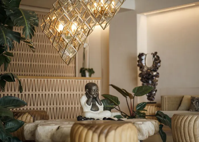 Asty Mykonos & - World Of One Group Ξενοδοχείο 5*