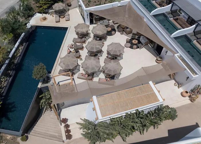 Asty Mykonos & - World Of One Group Ξενοδοχείο 5*