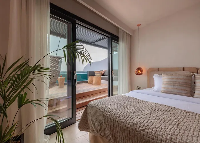 Asty Mykonos & - World Of One Group 5*